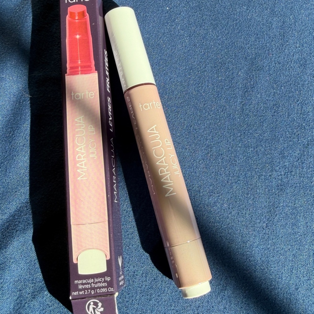 Tarte Maracuja Juicy Lip Hydrating Balm - Raspberry